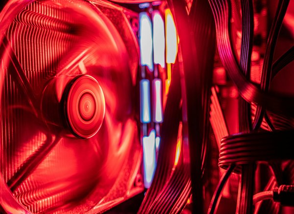 Quels sont les impacts du télétravail sur l'industrie informatique ?