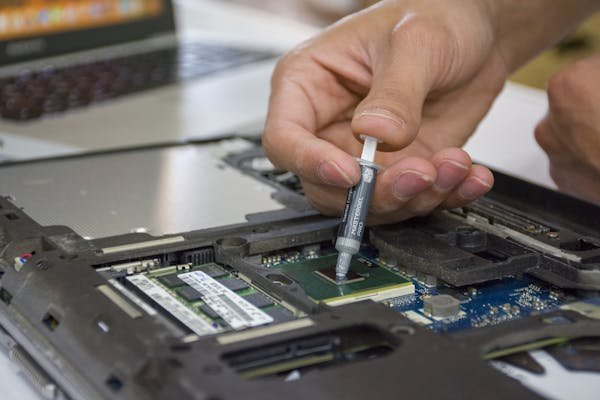 Informatique manosque : réparation et maintenance rapides et fiables