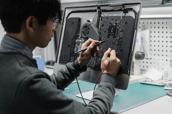 Réparation macbooks : vers une durabilité à l'ère de l'innovation